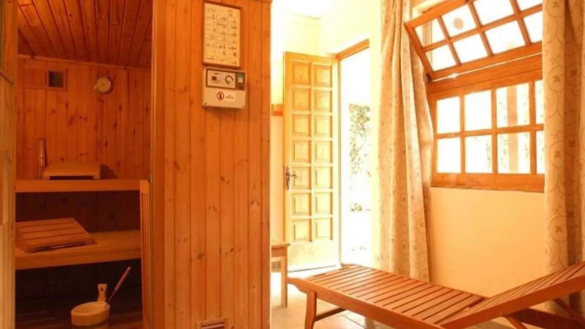 Bungalow In Ferienresidenz Mit Pool Villanova d'Albenga 0*,  Italy